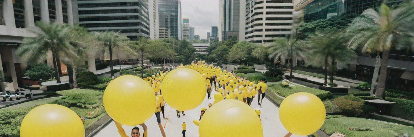 Non-LED Crowd Balls