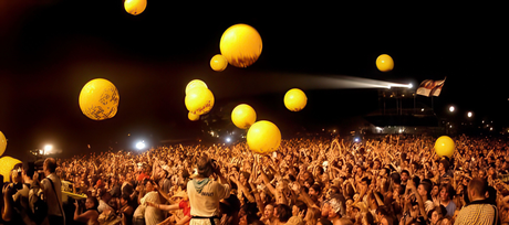 Inflatable Crowd Balls
