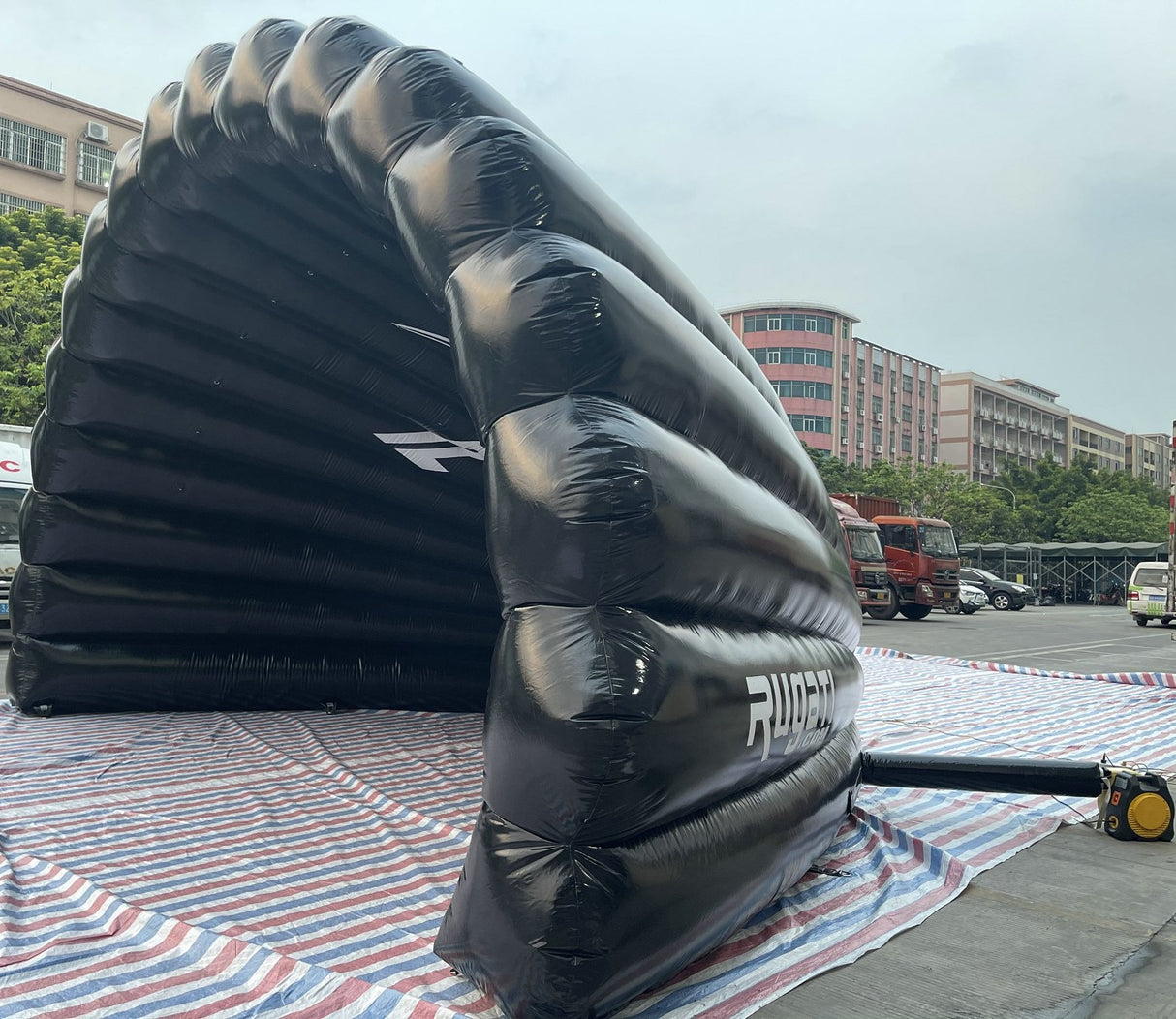 Customised Inflatable Arch with Branding (Price on Request)