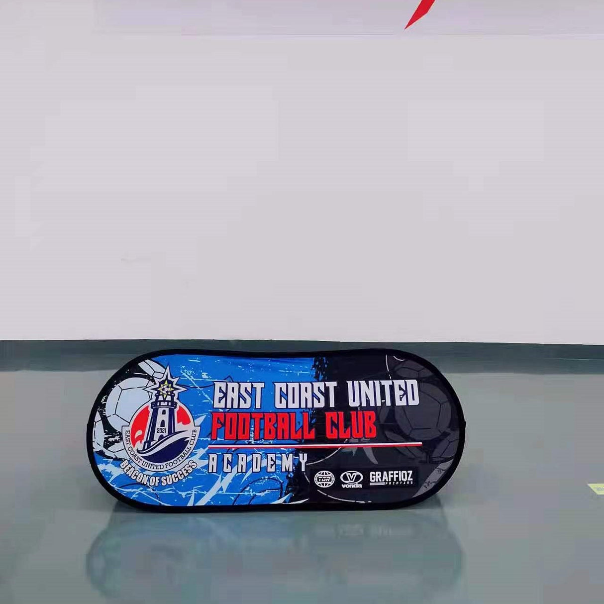 Horizontal Pop-Up Banner